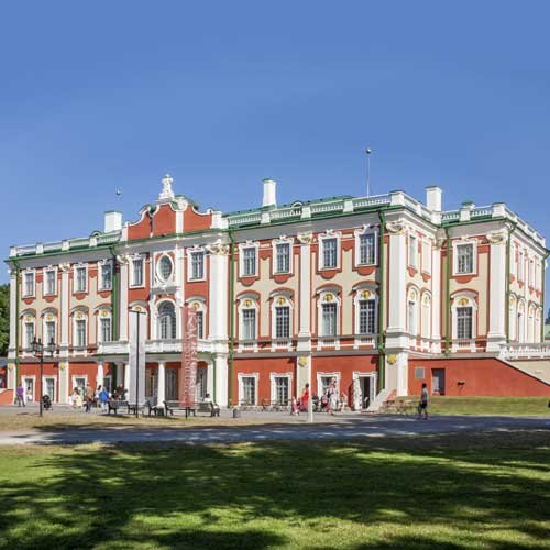 Shore Trip - Tallinn Highlights and Kadriorg Palace
