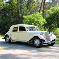 Antibes Shore Excursion - French Riviera in a Vintage Car