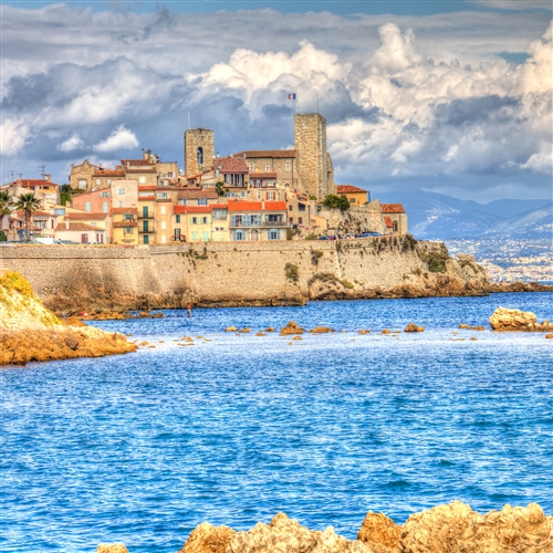 Villefranche Shore Excursions - Nice, Antibes, Cannes & St Paul de Vence