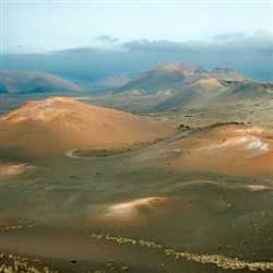 Lanzarote Shore Trips - Lunar Landscapes and Charming Yaiza