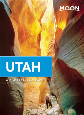 Utah USA travel guide book. Seasoned travel writers W. C. McRae and Judy Jewell share the best ways to experience all that the Beehive State has to offer, from sprawling, urban Salt Lake City to serene, mystical Arches National Park. The authors include g