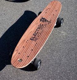 EREV Cayman 600 Street Series Electric SkateBoard by Electric Revolution