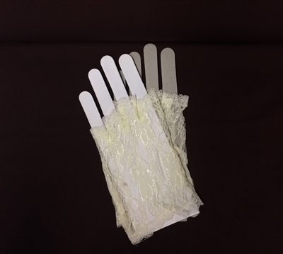 Ladies Lace Fingerless Gloves | Gettysburg Emporium