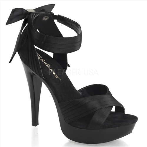 pleated strap black shoes