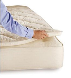 Georgitte Organic Round Mattress Topper