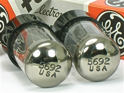 GE NOS 5692 Perfect Low Noise Matched Pair BLACK PLATE Audio Class Tubes