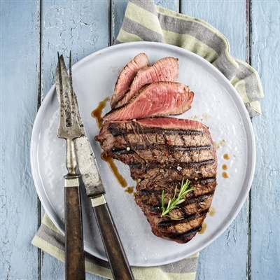 steak club, monthly steak club, of the month club, steak, steaks, filet mignon steak, rib eye steak, strip loin steak, porterhouse steak, steak delivery, on line steak, best steak company, Kobe beef, Wagyu beef, Dry aged beef, USDA Prime Beef, beef, meat