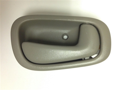 98-02  Corolla Interior Door Handle RH - Gray