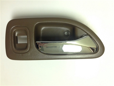 94-97 Accord 4DR Interior Door Handle RH - Chrome/Brown