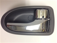 00-06 MPV Van Interior Door Handle RH - Chrome/Dark Gray