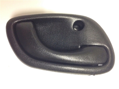 99-05 Vitara (Grand Vitara) Interior Door Handle RH - Black