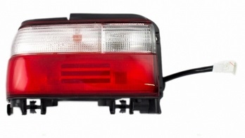 1996-1997 TOYOTA COROLLA SEDAN TAIL LAMP LH (DRIVER)