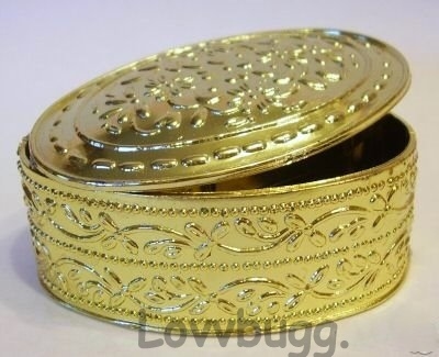 Gold Oval Jewelry Box