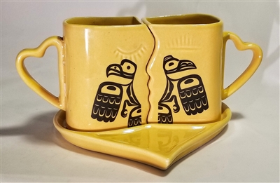 Love Birds Kissing Cups Set