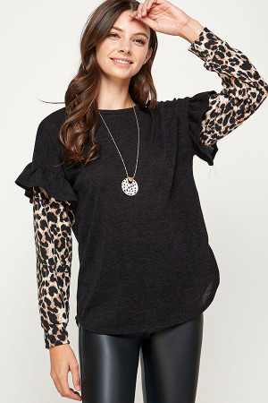 C84-A-3-WT2475 BLACK ANIMAL PRINT TOP 3-3-0