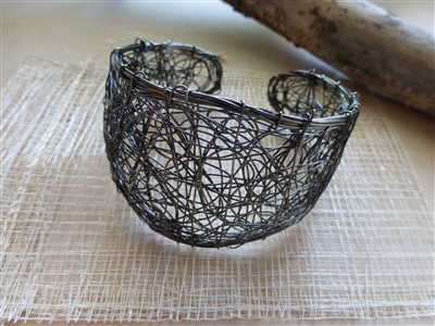 Chic Metal Wire Cuff Bracelet - India