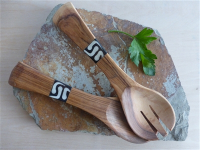 Olive Wood Serving Set with Inlaid Batik Handles - 8 inches in length