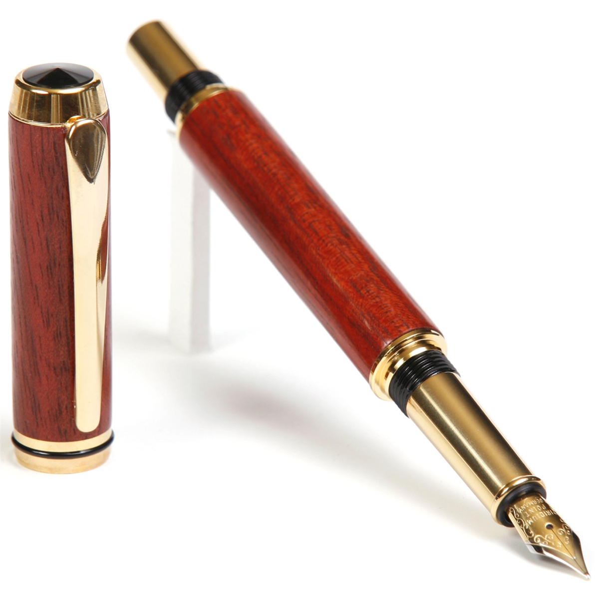 Baron Fountain Pen - Bloodwood