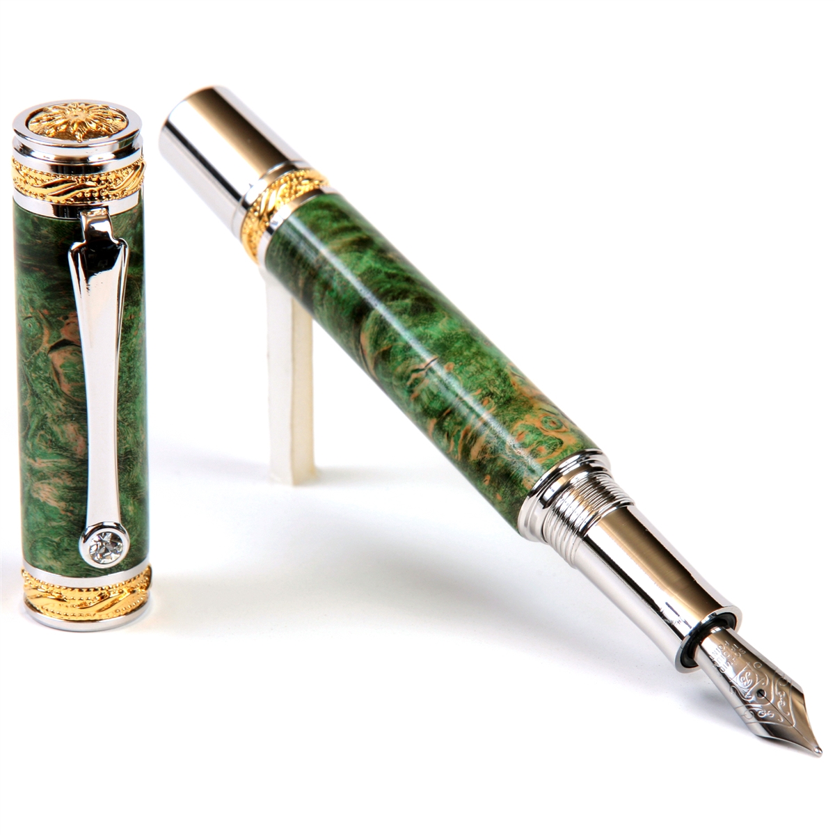 Majestic Fountain Pen - Green Maple Burl