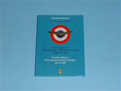 b0137 WW 1 book on French Aviation Badges Aeronautical Militaire R2123