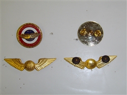 b0643  Northwest Airlines Cap Badge with Airmail wing Set R2A
