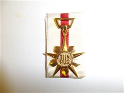 a0315 RVN Vietnam Loyalty Medal Trung Chanh Boi Tinh IR5D