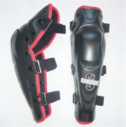 2009 bomber knee guard