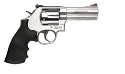 Smith and Wesson 686 357MAG 4" SS AS 6RD DIST COMBAT MAGNUM