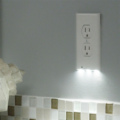 01-SR-101, SnapPowe,r Duplex, Guidelight, OUTLET, COVER PLATE, NIGHTLIGHT, Easy-to-install, sleek, and energy-efficient. Kitchen,