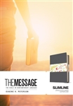 The Message Slimline Bible: 9781641581240