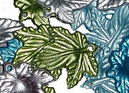 Lucite Leaf Bead -Maple, Metallic Green, 16mm x 20mm