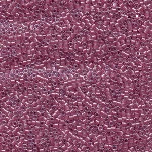 DB902 Sparkling Rose Lined - Miyuki Delica Seed Beads - 11/0