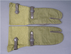 Original German WWII Unissued Motorcycle (Krad) Mittens Size 9 Dated 1942
