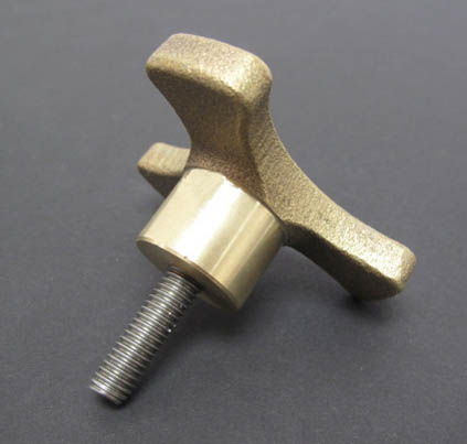 Val-Pak Tee Handle Brass W/S.S. Stud V40-575