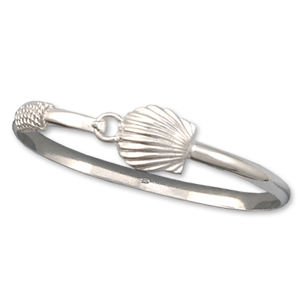 B0050-8 - Bangle