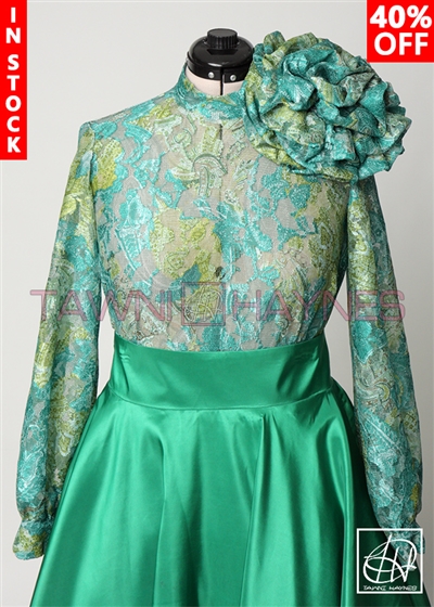 Tawni Haynes In-Stock Paisley Lace Burnout Circle Flower Blouse