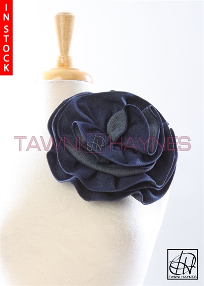 Tawni Haynes Circle Flower Pin (8 inch) - Medium Denim