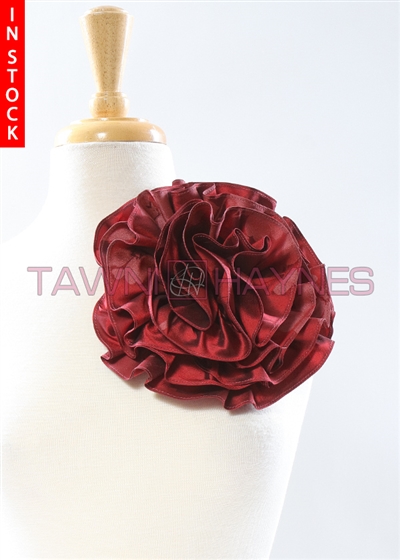 Tawni Haynes Circle Flower Pin (8 inch) - Red Floral Printed Taffeta