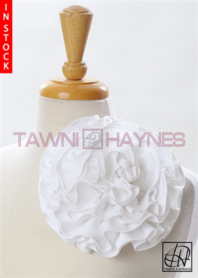 Tawni Haynes Circle Flower Pin (8 inch) - White Stretch Cotton