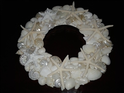 White Shell Wreath 14 Inch