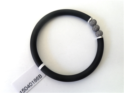 15040186-4 925 Silver w/Rubber Bracelet