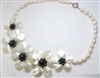20653 MOP 5 flowers Combo with Single Pearl Necklace