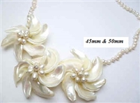 20682 MOP 3 flowers Combo with Single Pearl Necklace