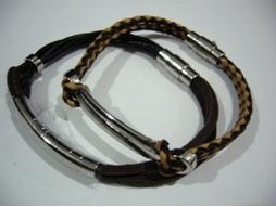20811 Leather Bracelet with Stainless Steel Claps