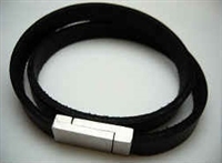 20847 Leather Bracelet with Stainless Steel Claps