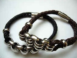 20855 Leather Bracelet with Stainless Steel Claps