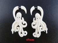 33337-45 45mm Buffalo Bone Carving Earring