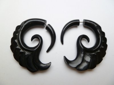 33363 40mm Buffalo Horn Carving Earring