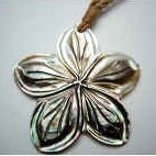 35418 MOP Flower Necklace