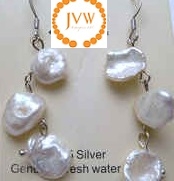 43191 Crazy Fresh Water Pearl Ball Earring w/925 Silver Hook